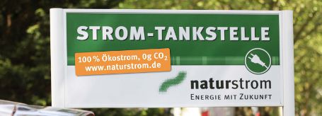 E-Mobilität: Naturstrom kooperiert mit Belectric Drive