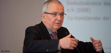 Ex-Umweltminister will Umlagekosten für Ökostrom strecken