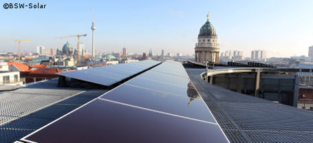 Photovoltaik: Einspeisevergütung sinkt um 1,4 Prozent