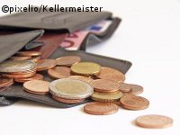 Verbraucherschützer: Stromkosten steigen bei Ausstieg überschaubar