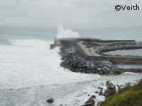Erstes Wellenkraftwerk der Welt kommerziell in Betrieb genommen